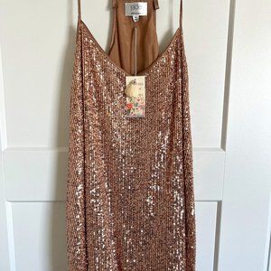 NWTJOHNNY WAS‎ FIONA SEQUIN CAMI ROSE GOLD SIZE M